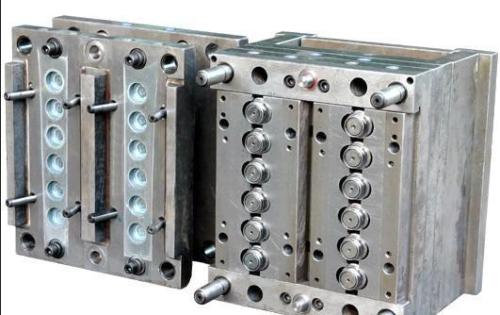 科翔模具為您分析，國內(nèi)塑料模具行業(yè)存在的問題