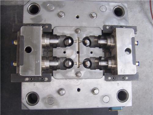 科翔模具告訴您，如何提高模具零配件加工質(zhì)量？