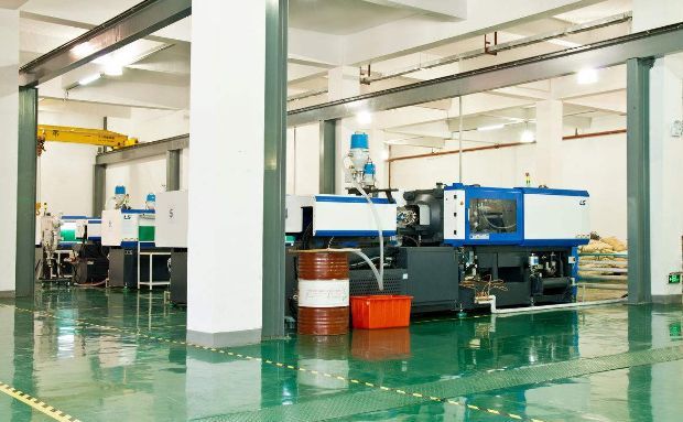 注塑模具成型制品，如果表面有裂紋該如何解決？