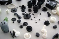 影響塑料制品收縮率的因素有哪些？