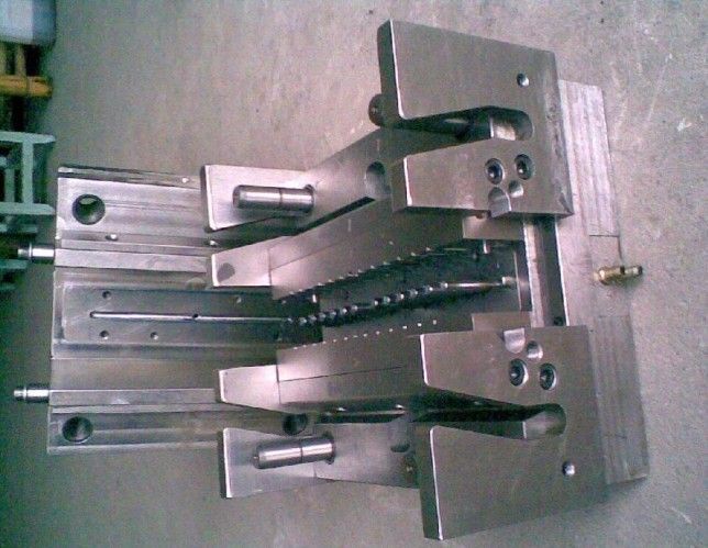 深圳模具廠,什么是注塑模具？